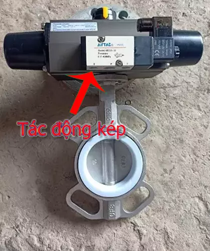 Hình ảnh bộ truyền động khí nén tác động kép và van bướm cơ