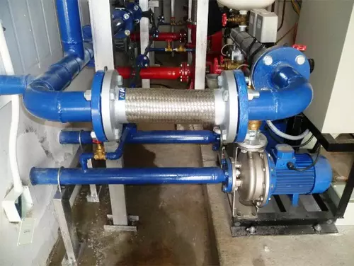 Hình ảnh phụ kiện khớp nối mềm được dùng để nối 2 đường ống